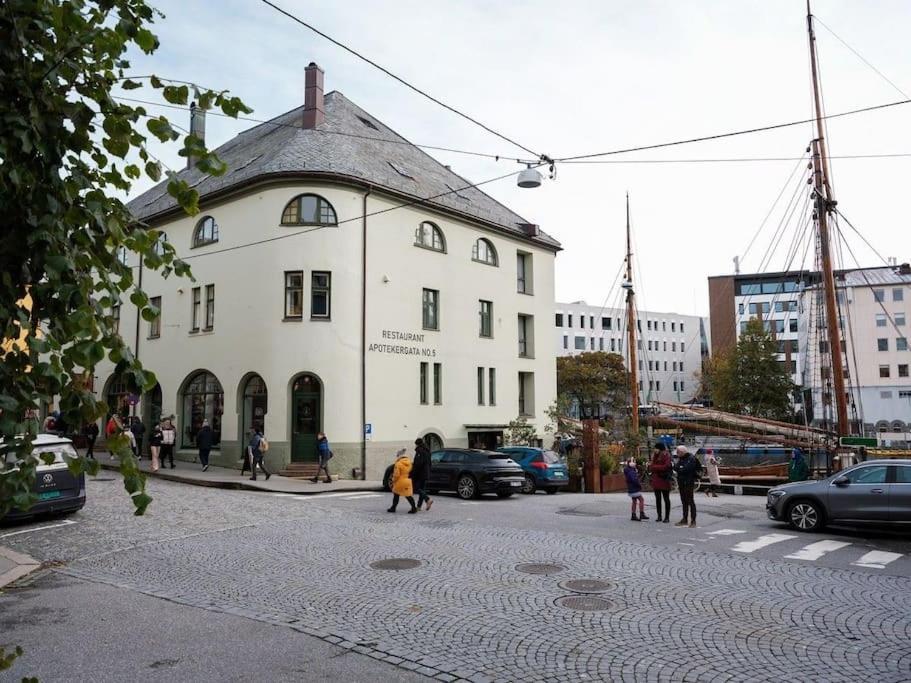 In The Heart Of Brosundet! Fully Equipped 3 Bed Room Ap Alesund Exterior photo